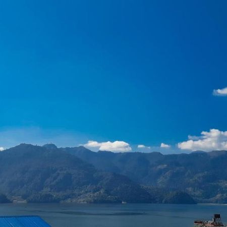 The Maple Inn Pokhara Esterno foto