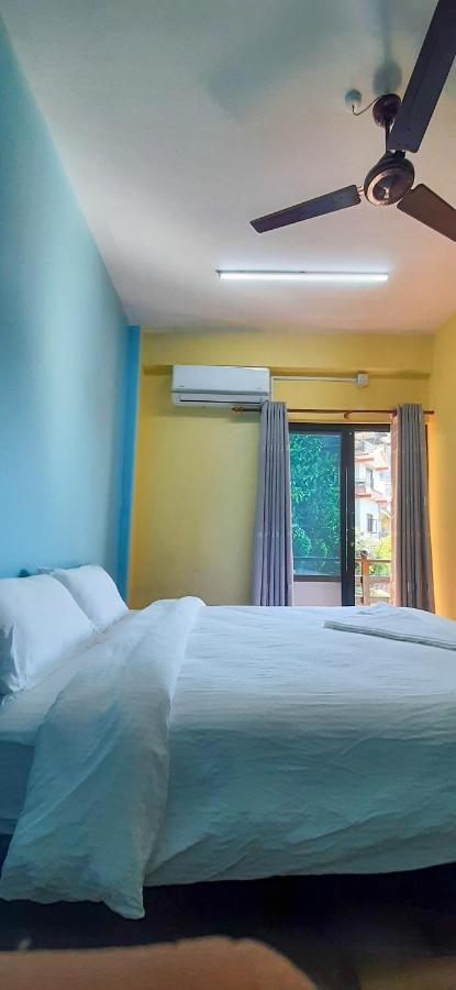 The Maple Inn Pokhara Esterno foto